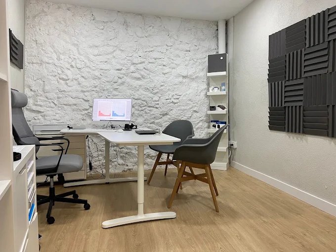 deciBels Centre Auditiu Cubelles, Carrer Sant Antoni, 1, Cubelles